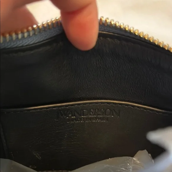 JW ANDERSON Bumper shoulder bag - Picture 5 of 5